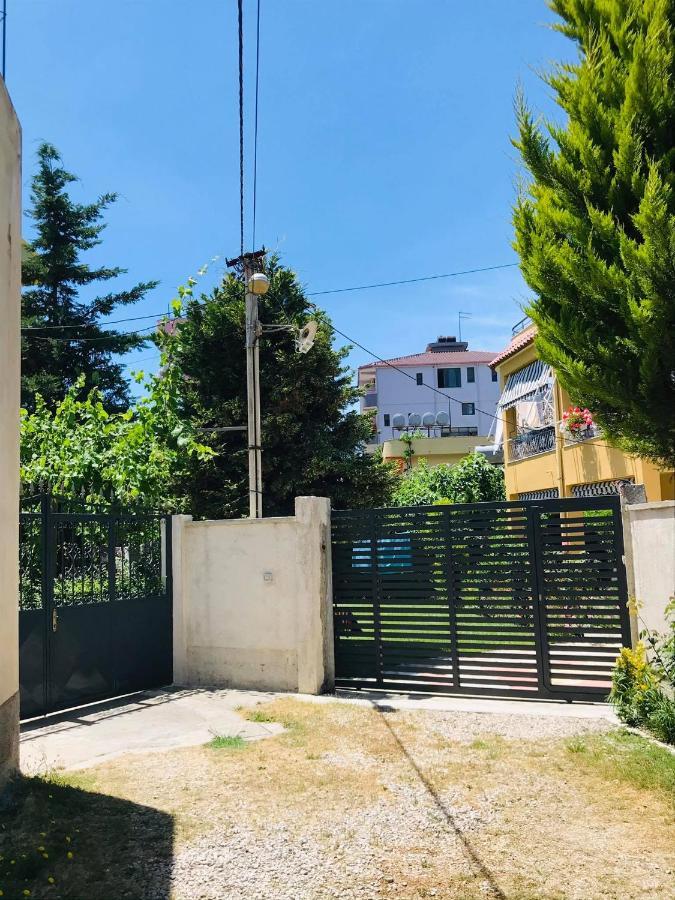 Vila Aliaj Luxury Apartment With 2 Rooms With Private Wonderful Terrace Драч Екстериор снимка