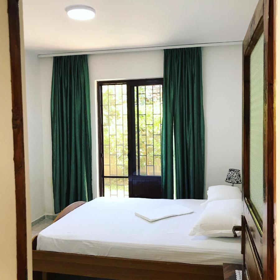 Vila Aliaj Luxury Apartment With 2 Rooms With Private Wonderful Terrace Драч Екстериор снимка