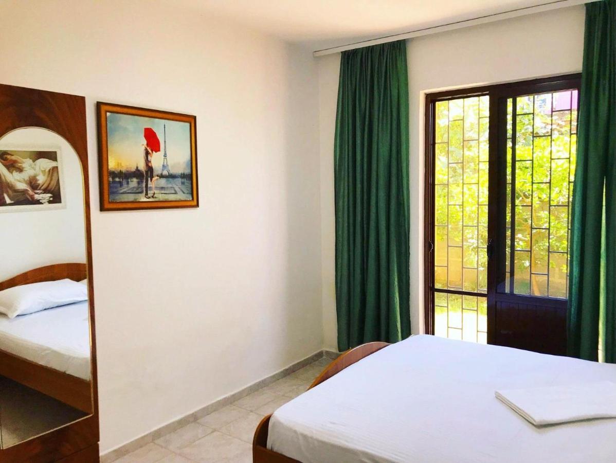 Vila Aliaj Luxury Apartment With 2 Rooms With Private Wonderful Terrace Драч Екстериор снимка
