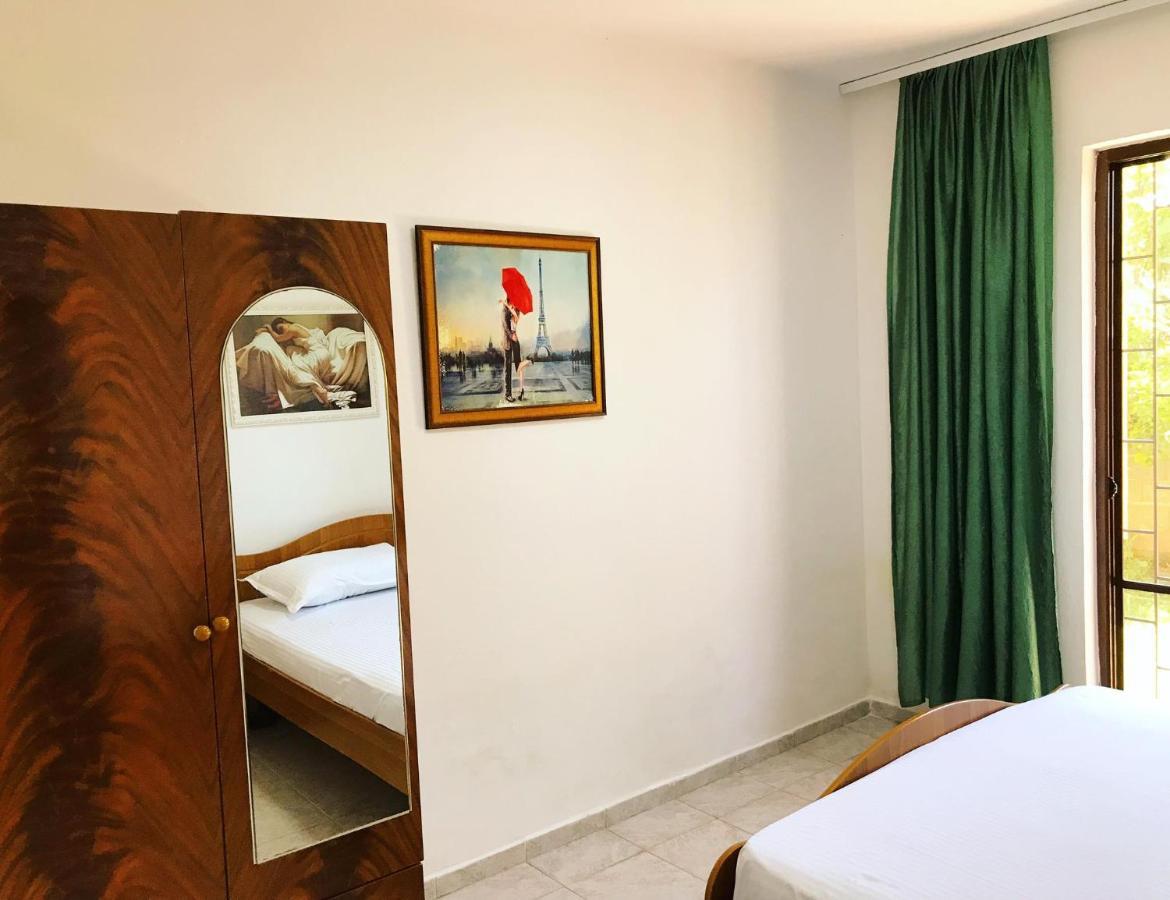Vila Aliaj Luxury Apartment With 2 Rooms With Private Wonderful Terrace Драч Екстериор снимка